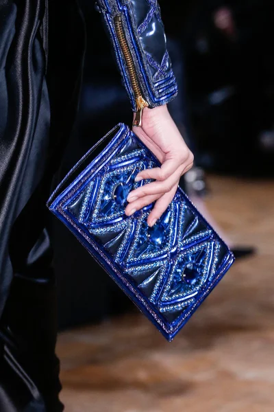 Look 35